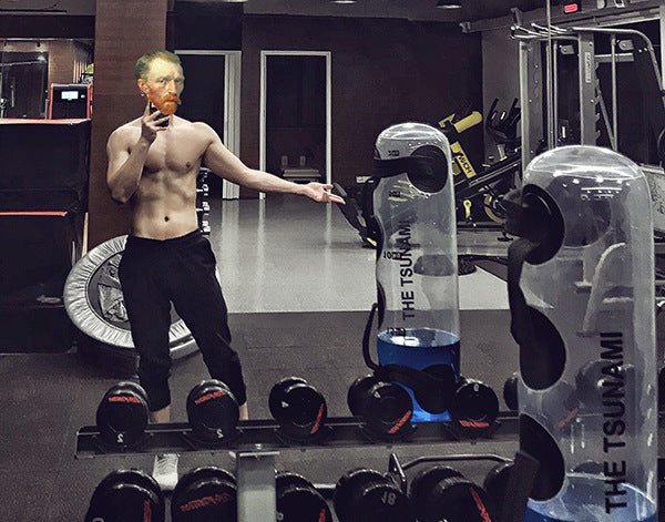 Fitness water bag with dynamic resistance